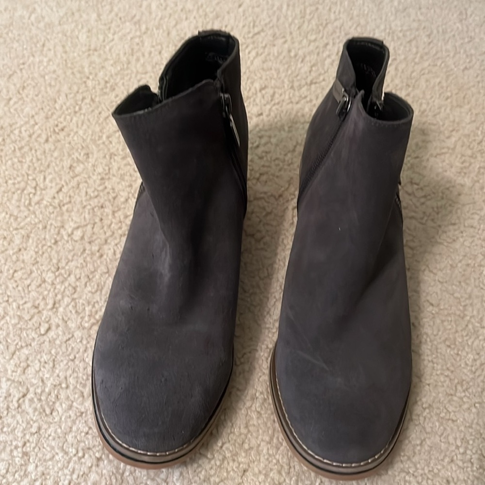 Blondo gray ankle boots